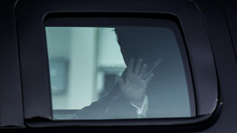 Donalda Trumpa odpeljali v bolnišnico