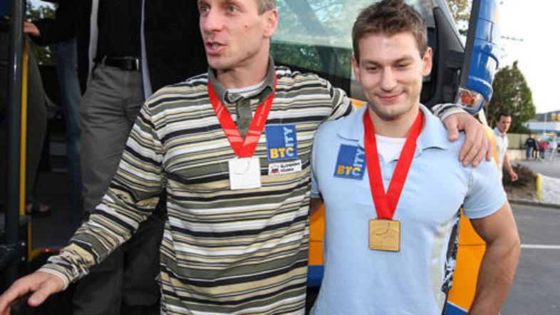 peganpetkovsek1_main_despot