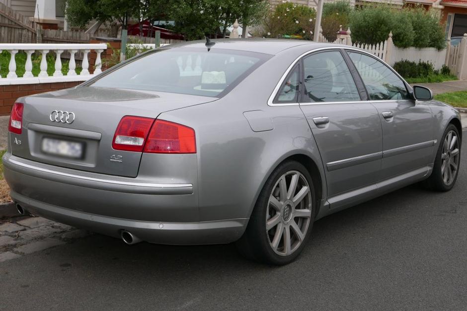 Audi A8 | Avtor: OSX/Wikipedia