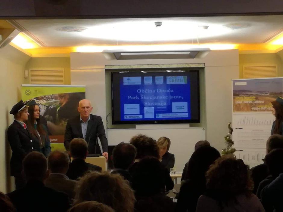 Vlak Crossmoby Slovenske železnice | Avtor: Slovenske železnice