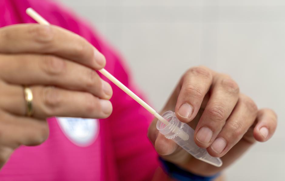 Covid-19, testiranje | Avtor: Epa