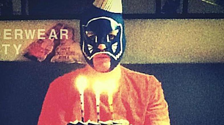 Naslovnica prvega albuma, posnetega z ipadom, ki ga lahko brezplačno poslušate n