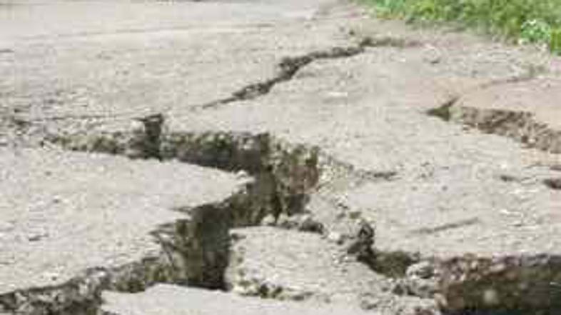 Japonsko prizadene petina vseh močnih potresov, zato njeno glavno mesto v kratke