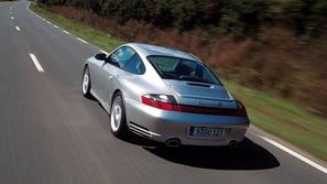 Porsche 911 (996)