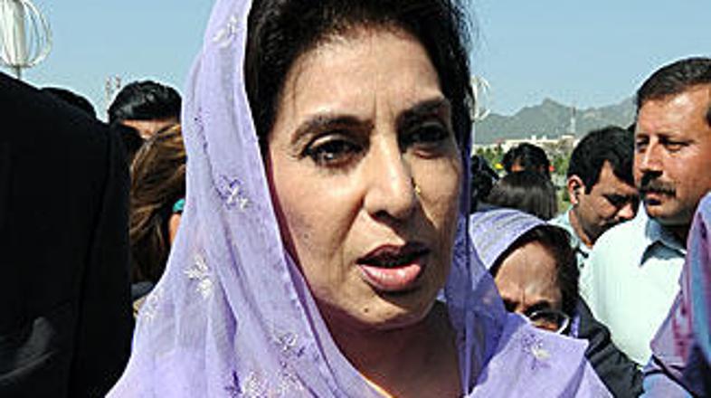 Mirzova je prva ženska v zgodovini države, ki je zasedla mesto predsednice parla