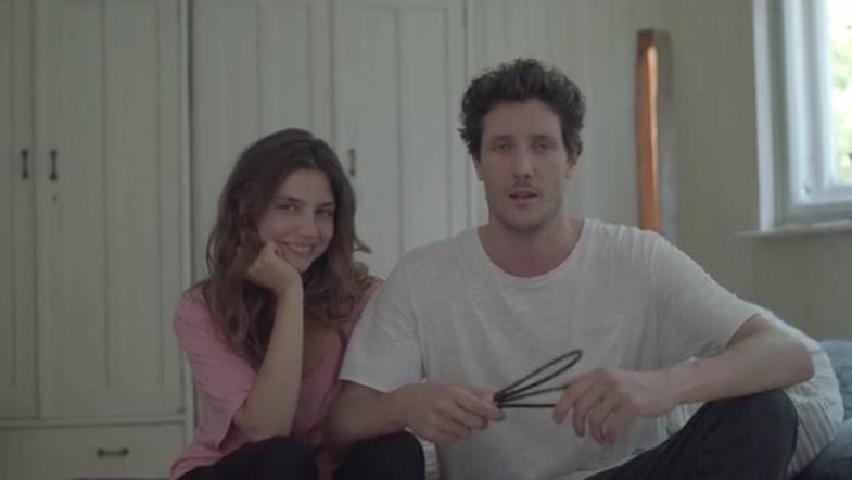 inja zalta, nace panič