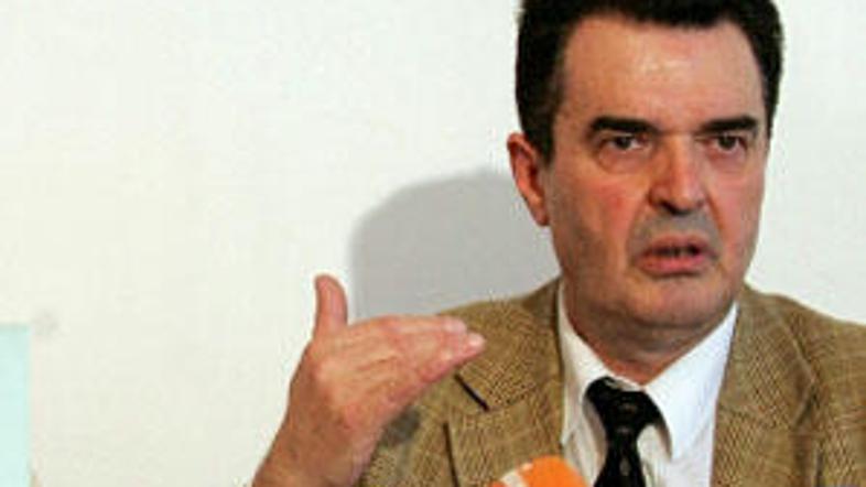 Sindikat bo ob varčevalnih ukrepih zahteval določene varovalke, je poudaril pred