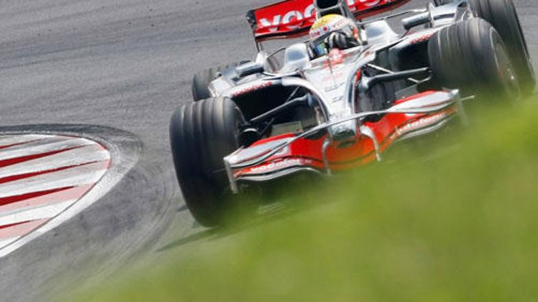 Lewis Hamilton na Hungaroringu brani lansko zmago in obenem dirka za peto v tej 