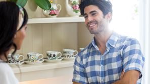 moški ženska pogovor