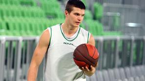 Union Olimpija Dino Murić