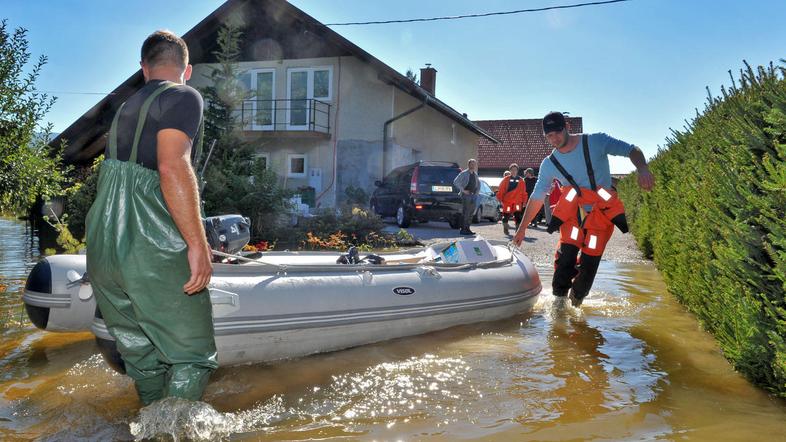 Črna vas, Barje, poplave