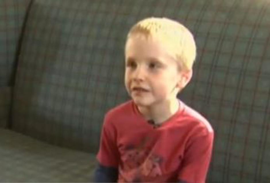 deček Kolorado suspendiran poljub šola | Avtor: Youtube