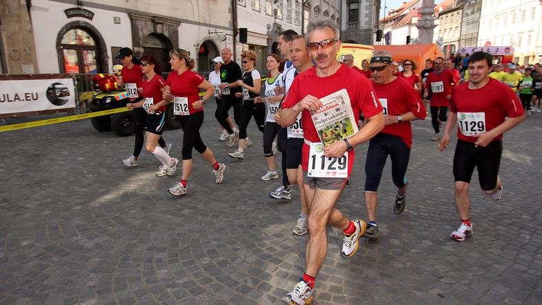 Tek in pohod potekata po poti, kjer je okupirano Ljubljano med drugo svetovno vo