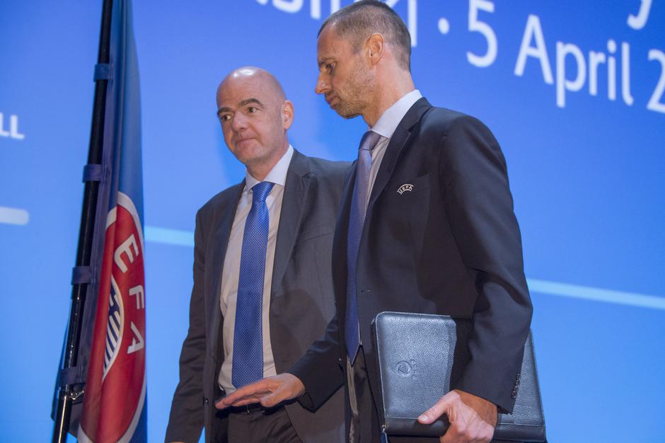 Gianni Infantino in Aleksander Čeferin | Avtor: Epa