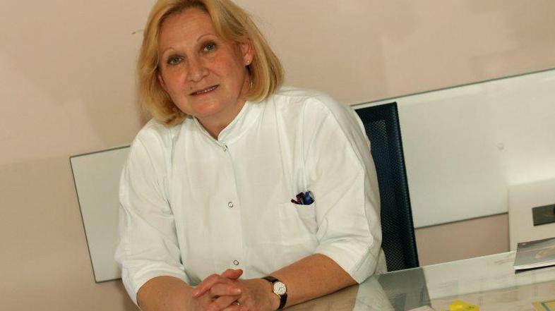 "Gre za sezonsko virusno bolezen in ne za epidemijo," meni pediatrinja Nada Ronč