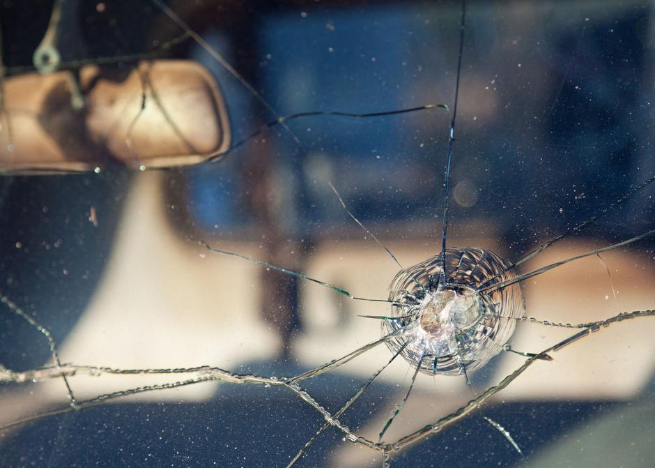 Razbito vetrobransko steklo | Avtor: Profimedia