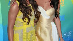 Demi Lovato, Selena Gomez