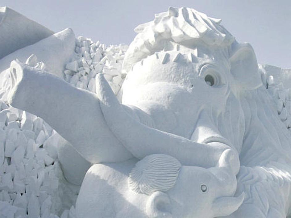 Mamutova dogodivščina na severnem polu je ena od letos najbolj občudovanih umetn