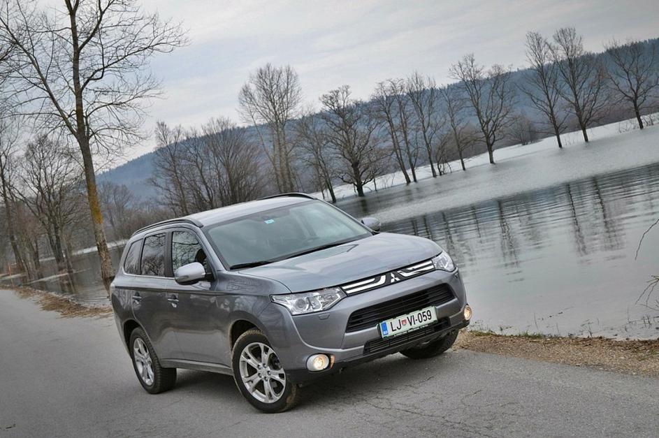 Mitsubishi outlander