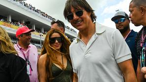 tom cruise, shakira