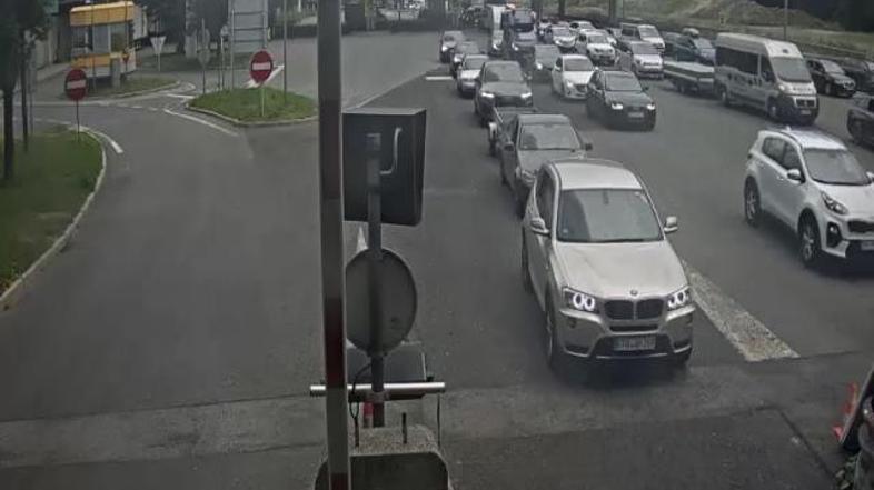 Zastoj na gorenjski AC