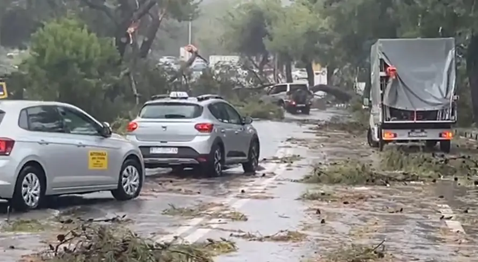 posledice neurja v Splitu neurje Split | Avtor: 24sata