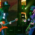 Velvet Revolver bodo na novega pevca še malo počakali.