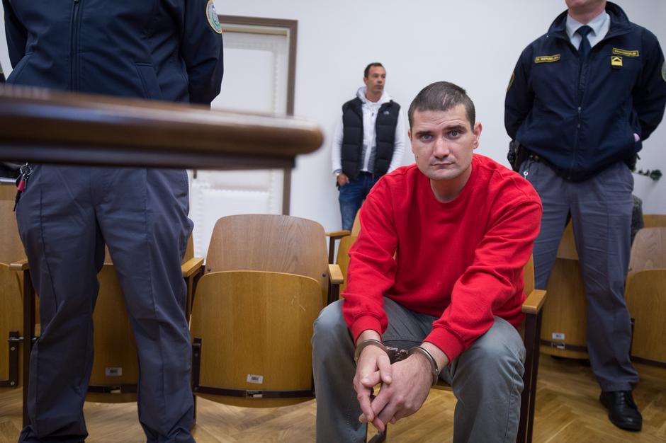 Facebook umor | Avtor: Anže Petkovšek