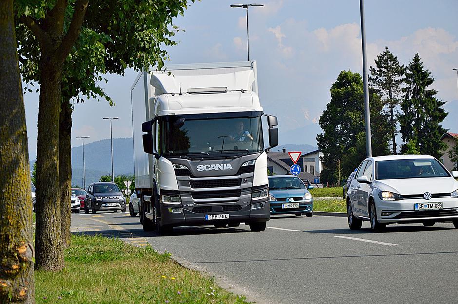 Scania P 320 hybrid | Avtor: Andrej Leban