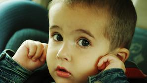 otrok, glasnost, zvok