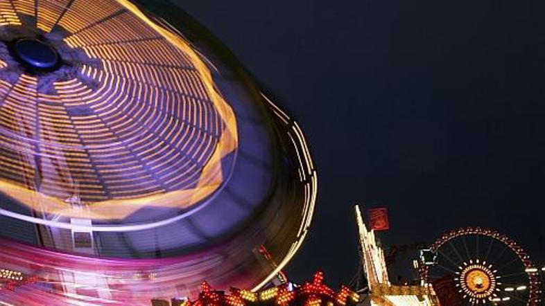 Pivo na Oktoberfestu uradno strežejo do 22.30, a divja zabava traja precej dlje.