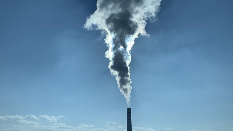 Izpust toplarna okolje co2 narava onesnaževanje