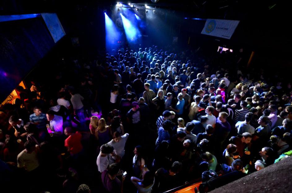 Bruci noreli v Štuku