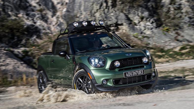 Mini paceman adventure