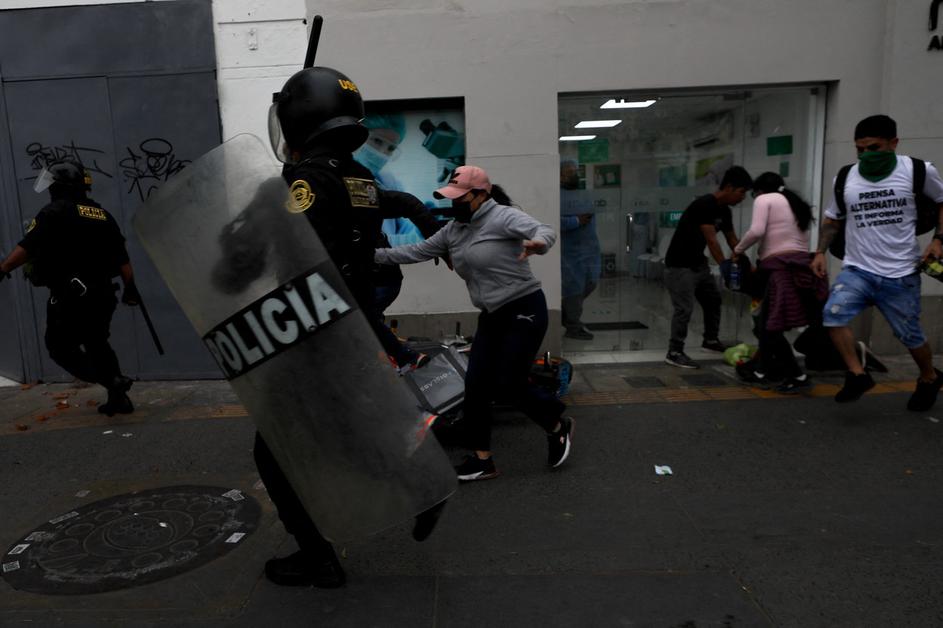 Protest Peru