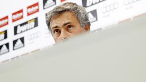 Mourinho nadaljuje z revolucijami pri kraljevem klubu. Zdaj želi ob igrišče prip