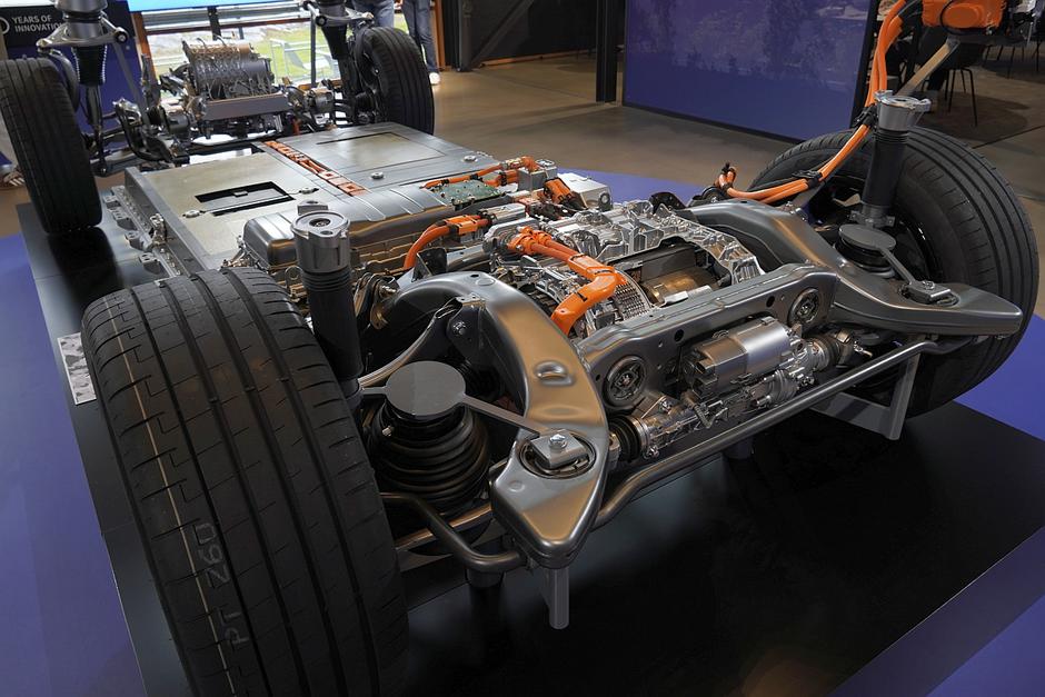 mercedes-benz razred C EV | Avtor: Matija Janezic