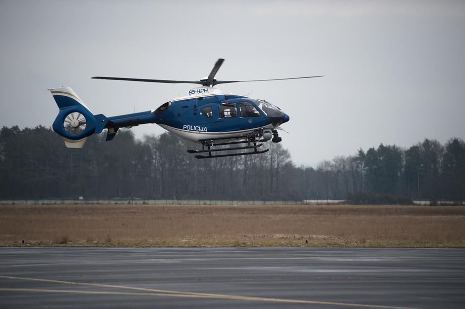 policijski helikopter | Avtor: Anže Petkovšek