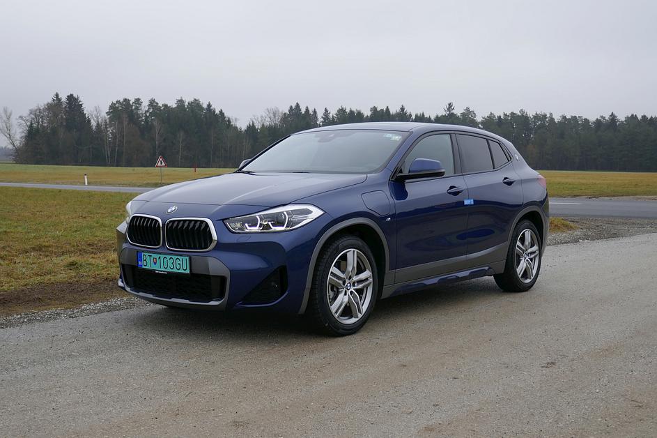 BMW priključi hibridi in električni avtomobili