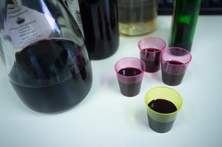 alkohol in tablete | Avtor: Anže Petkovšek