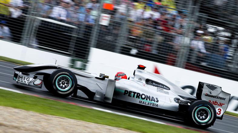 Deseto mesto in minuta in devet sekund zaostanka za zmagovalcem Jensonom Buttnom