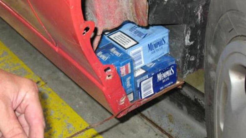 V takem tipu vozila so cariniki že našli tihotapljene cigarete.