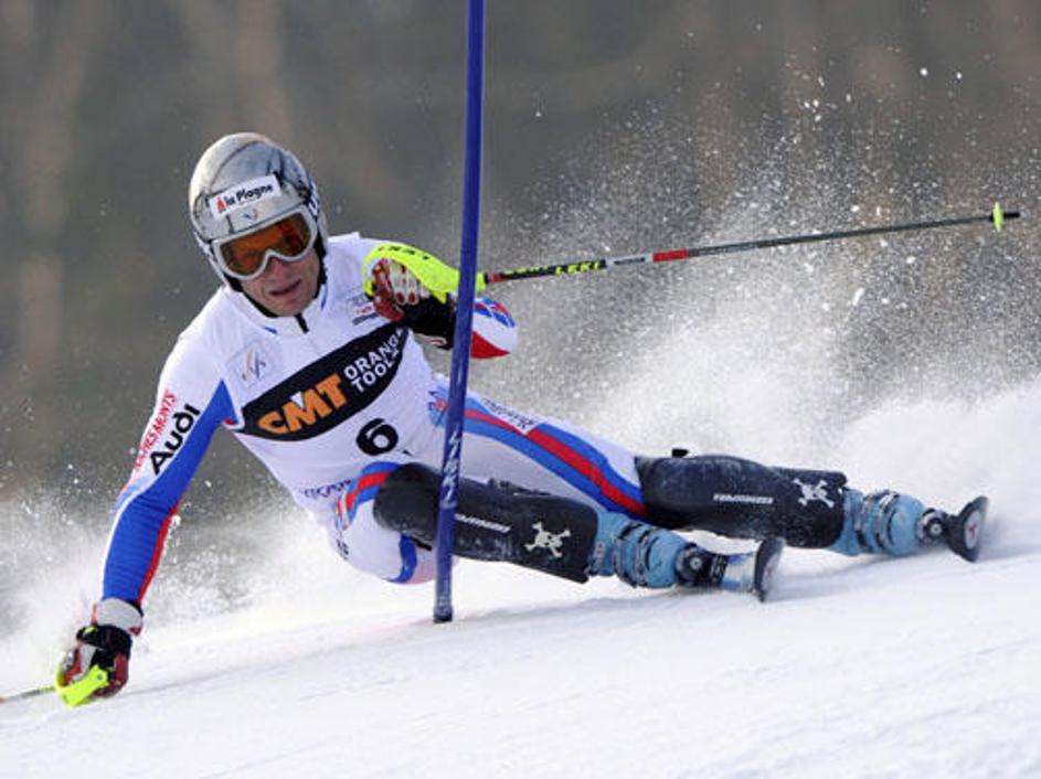 Julien Lizeraux je na kranjskogorski tekmi ugnal vse tekmece.