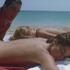 Peter Gallagher, Daryl Hannah in Valerie Quennessen v filmu Summer Lovers