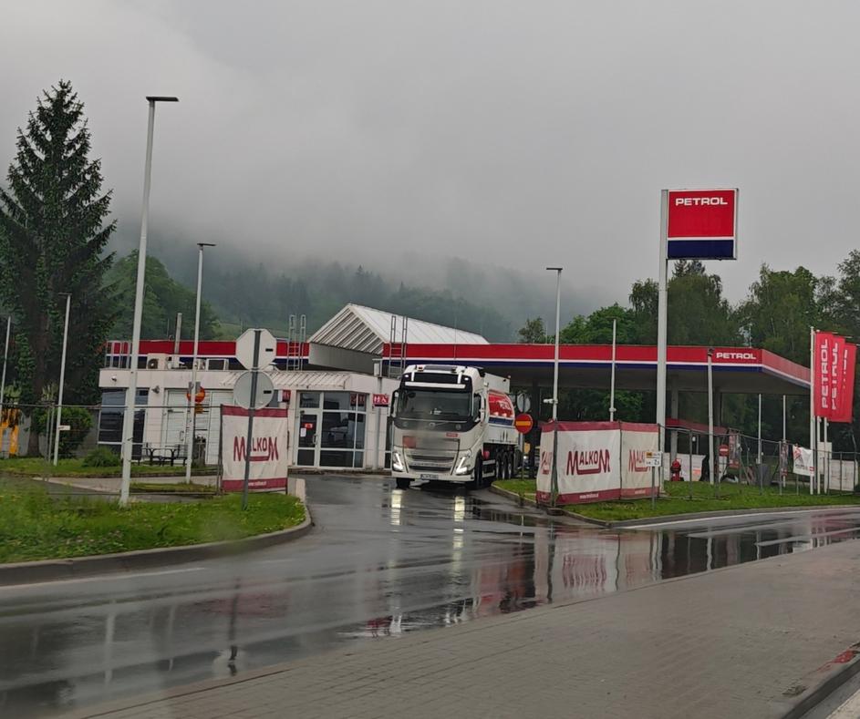 Zaprtje Petrolovega bencinskega servisa - prenova
