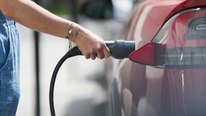 Električni avto, e-avto