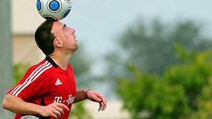 Čeprav si ga želi marsikateri bogat klub, Ribéry očitno ostaja v Bayernu. (Foto: