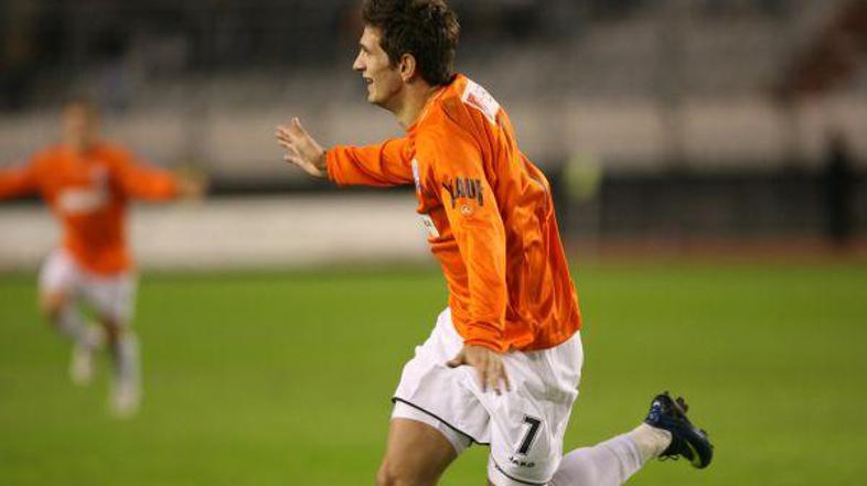 Ermin Zec nima delovnega dovoljenja za igranje na Hrvaškem. (Foto: Index.hr)