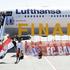 bayern proslava lufthansa letalo srce finale