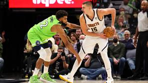 Carl-Anthony Towns Nikola Jokić Timberwolves Nuggets